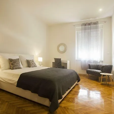 La Bayadere * Σπλιτ