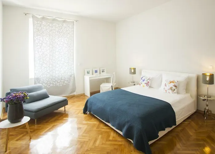 La Bayadere 公寓 *